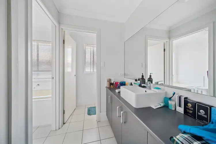 Fourth view of Homely house listing, 8 Onyx Street, Emerald QLD 4720