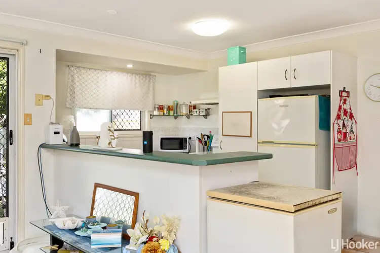 Sixth view of Homely house listing, 11/100 Victoria Place, Berserker QLD 4701