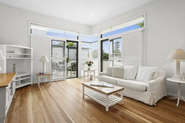 Third view of Homely apartment listing, 4/5 Central Road, Avalon Beach NSW 2107