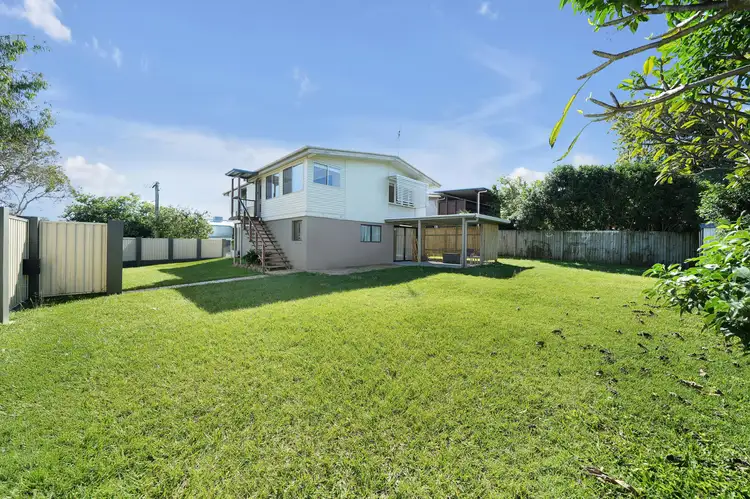 10 Dooloo Crescent, Ferny Hills QLD 4055
