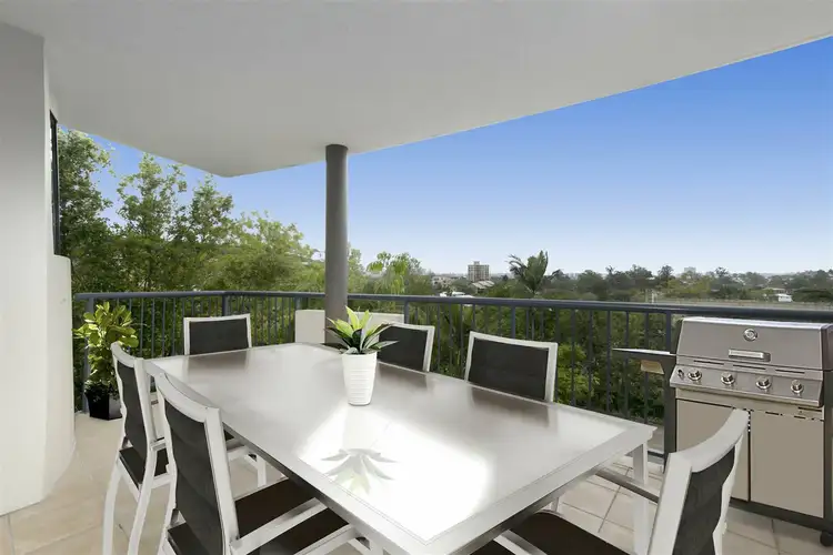 10/182 Carmody Road, St Lucia QLD 4067