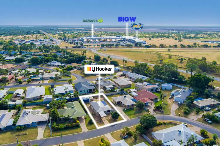 Second view of Homely house listing, 38 Cowan Crescent, Emerald QLD 4720