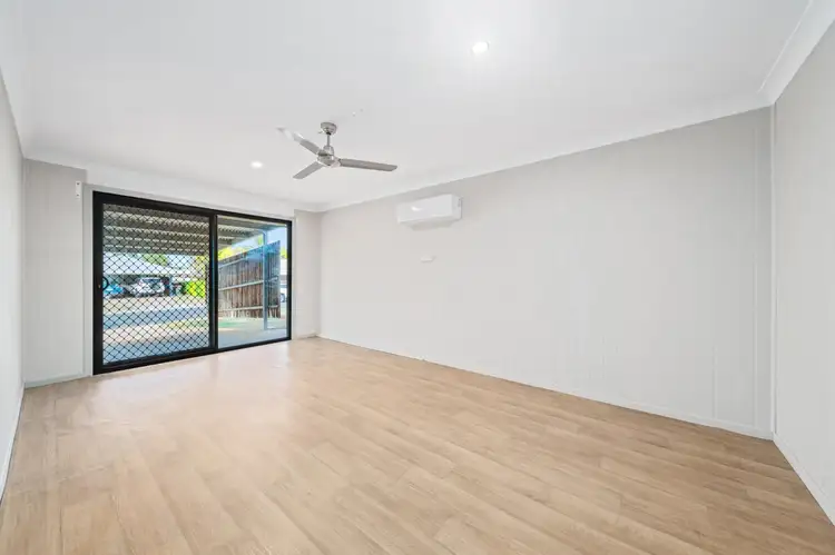 Seventh view of Homely house listing, 38 Cowan Crescent, Emerald QLD 4720