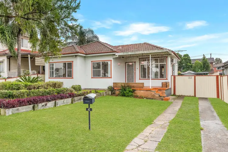 4 Craig Street, Smithfield NSW 2164
