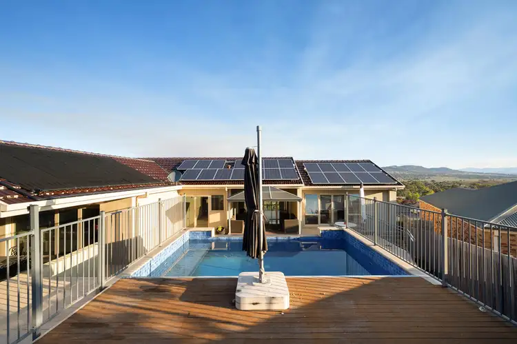 59 Halloran Drive, Jerrabomberra NSW 2619