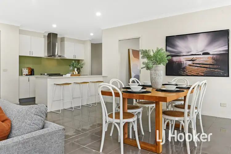 Sixth view of Homely house listing, 7 Powell Place, Pakenham VIC 3810