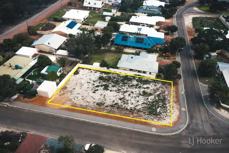 1 Croydon Street, Hopetoun WA 6348