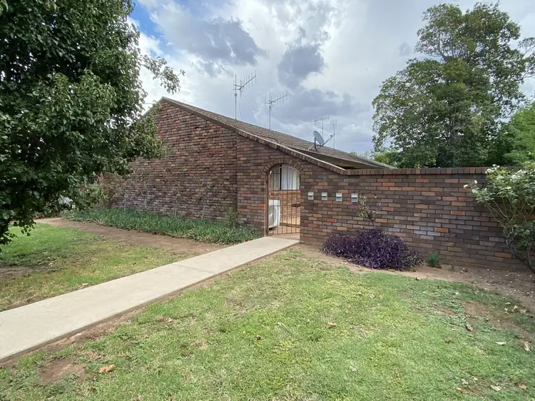 1/18 Algalah Street, Narromine NSW 2821