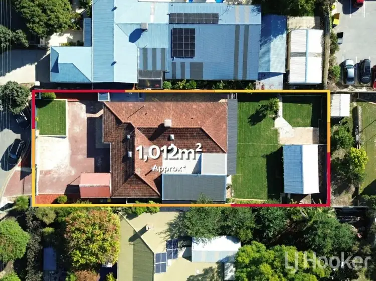 8 Armitage Road, Kelmscott WA 6111