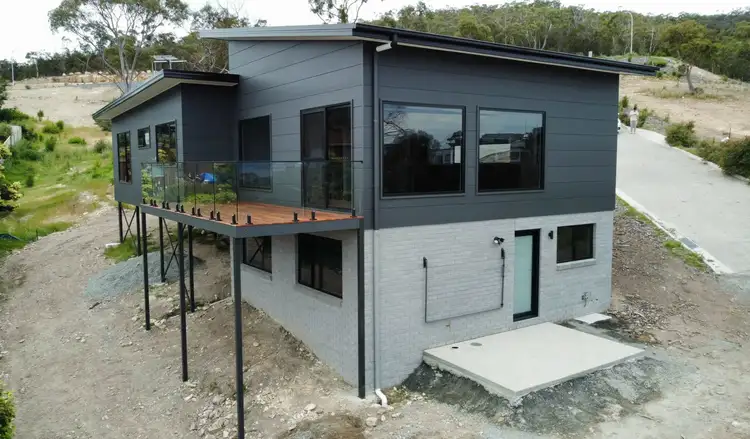 39 Tunah Street, Howrah TAS 7018