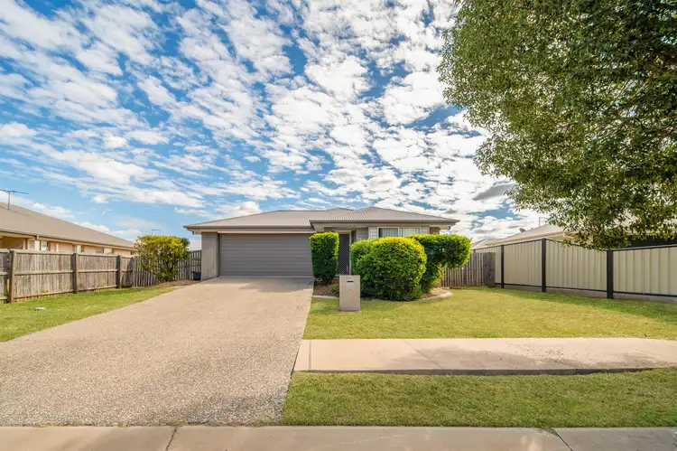 26 Amber Street, Emerald QLD 4720