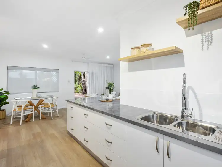 Sixth view of Homely house listing, 51/2-6 Lake Placid Road, Caravonica QLD 4878