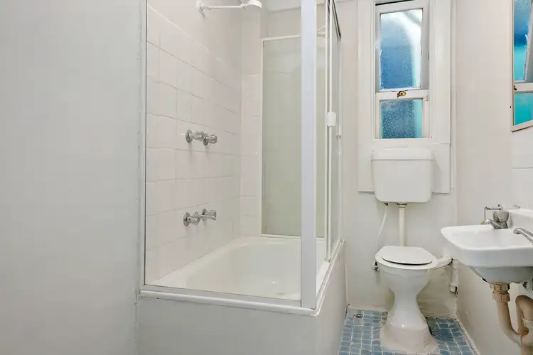 Third view of Homely apartment listing, 2/62B Darlinghurst Road, Potts Point NSW 2011