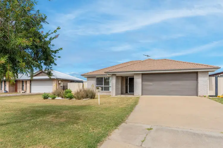75 Mayfair Drive, Emerald QLD 4720