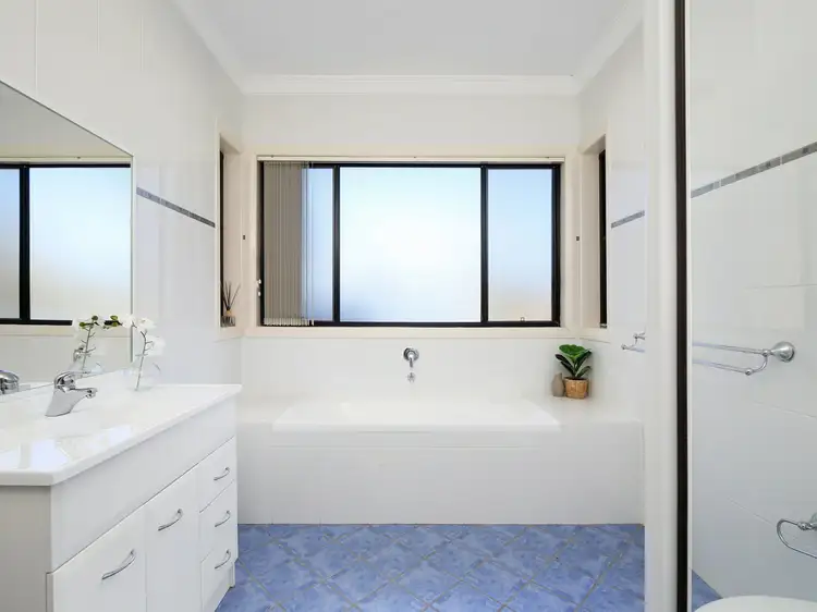 Fifth view of Homely house listing, 13 Lucinda Avenue, Killarney Vale NSW 2261