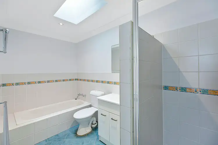 Third view of Homely house listing, 21 Kerry Crescent, Berkeley Vale NSW 2261