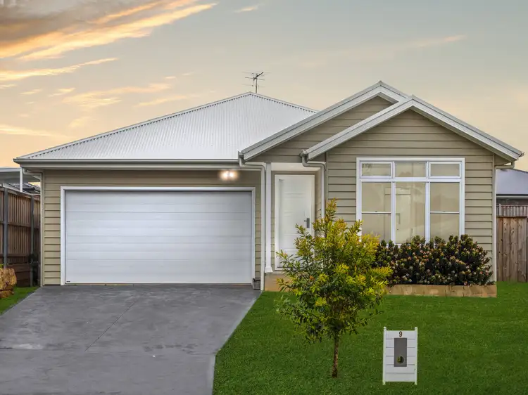 9 Perkins Street, Oakdale NSW 2570