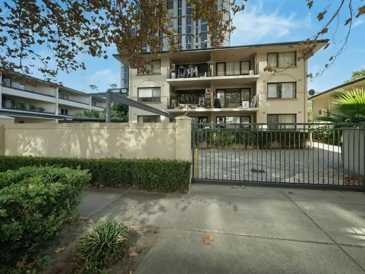 25/6 Kintail Road, Applecross WA 6153