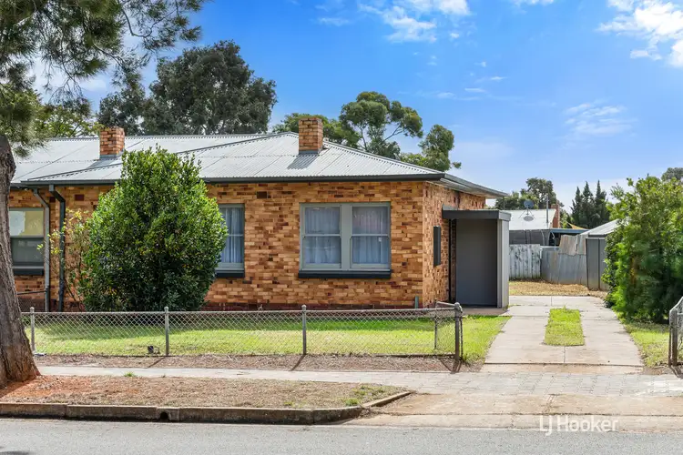 33 Midlow Road, Elizabeth Downs SA 5113