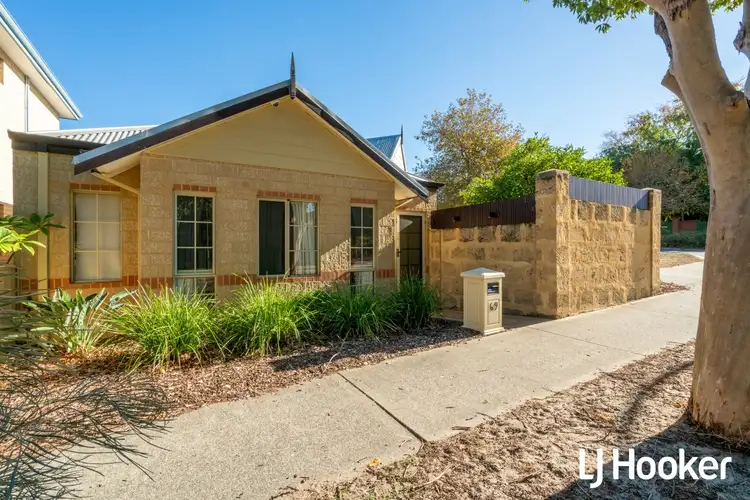69 Sunbury Rd, Victoria Park WA 6100