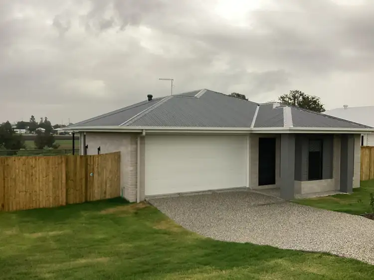 9 Crebra Court, Warwick QLD 4370