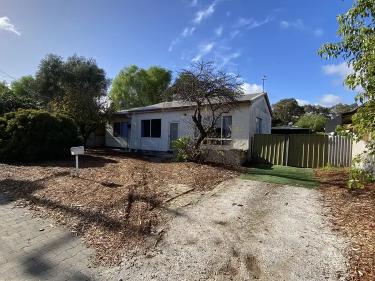 8 John Street, Smithfield SA 5114