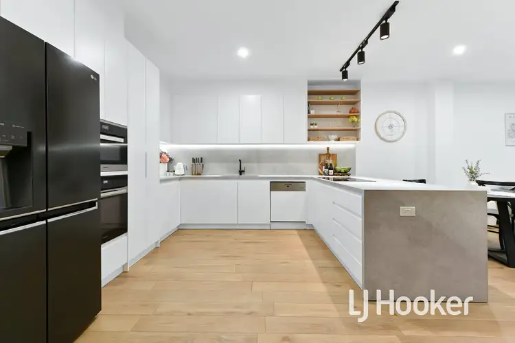 Fifth view of Homely house listing, 16 Hawkesbury Street, Pakenham VIC 3810