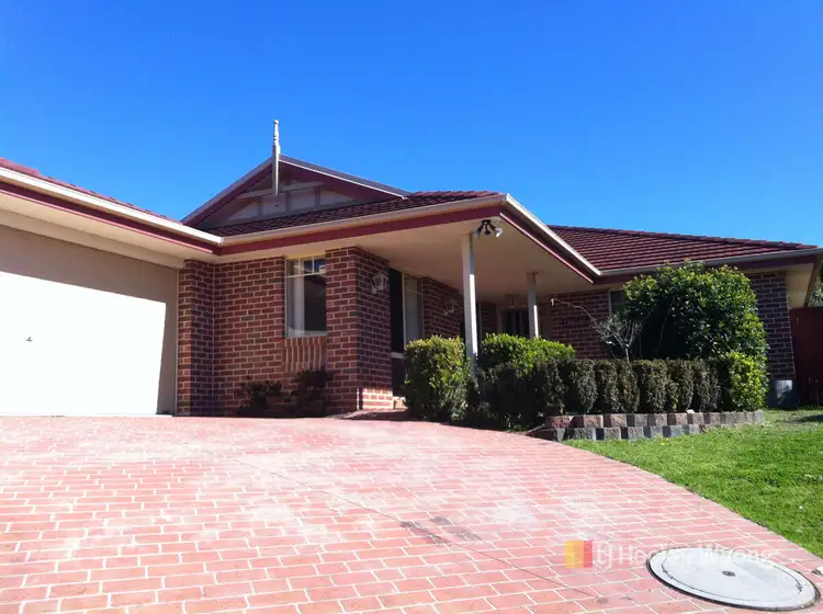 13 Arakoon Road, Woongarrah NSW 2259