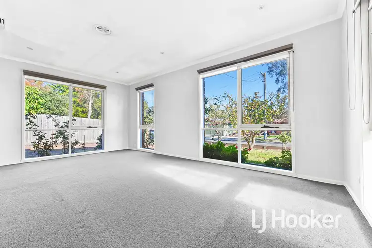 Second view of Homely house listing, 8 Marlene Court, Hampton Park VIC 3976