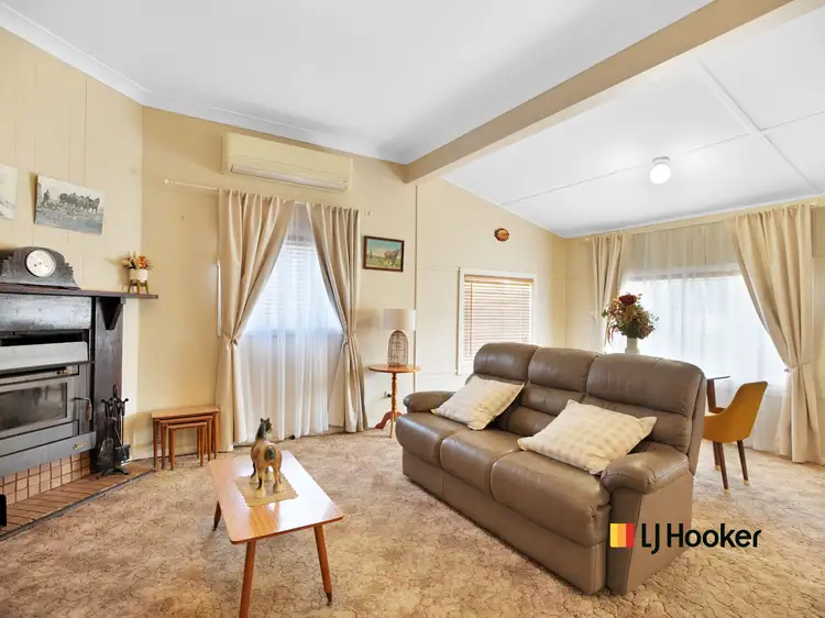 Fifth view of Homely house listing, 1 Algalah Street, Narromine NSW 2821