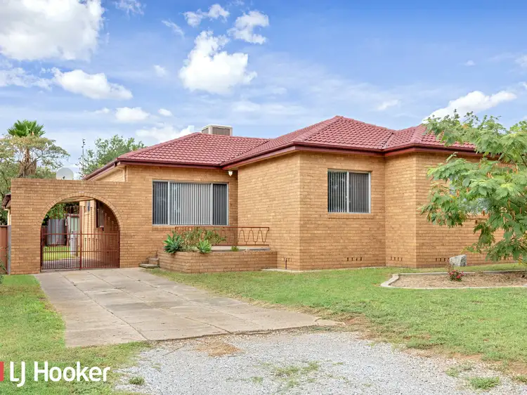 21 Bell Street, South Tamworth NSW 2340