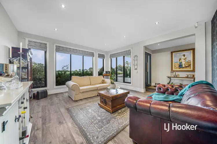 Fourth view of Homely house listing, 4 Eagleview Place, Sanctuary Lakes VIC 3030