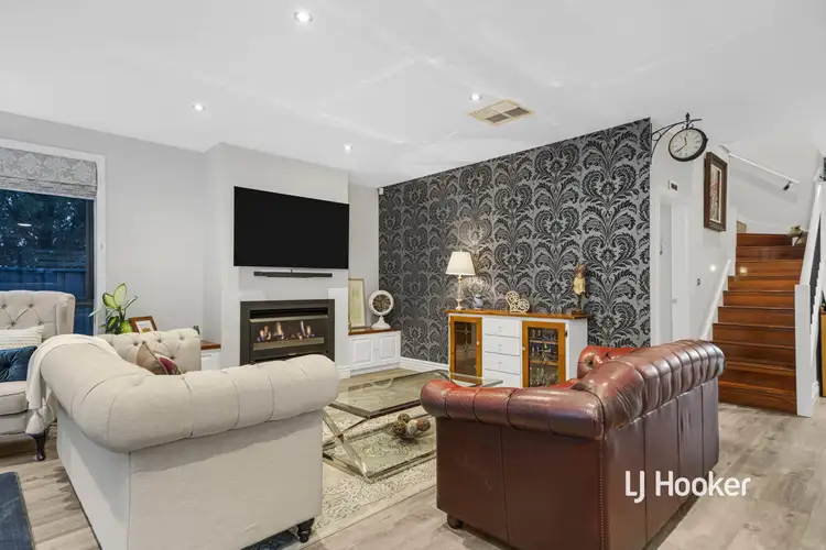 Sixth view of Homely house listing, 4 Eagleview Place, Sanctuary Lakes VIC 3030