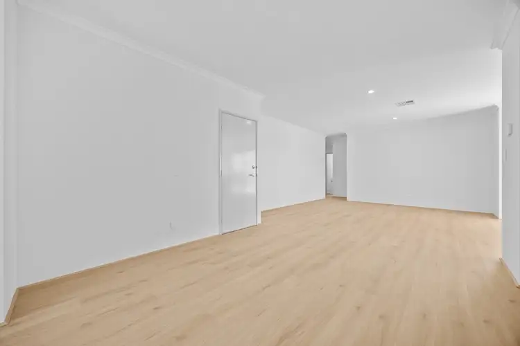 Fourth view of Homely house listing, 2 Bross Way, Lakelands WA 6180