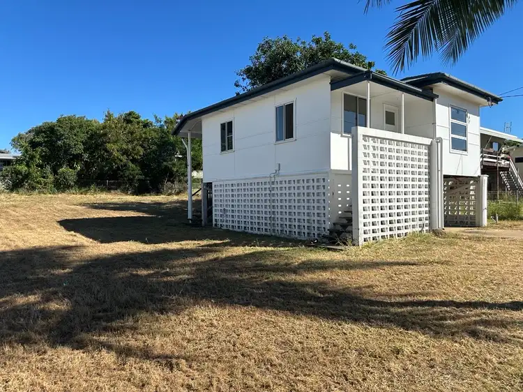 7 The Esplanade, Pallarenda QLD 4810