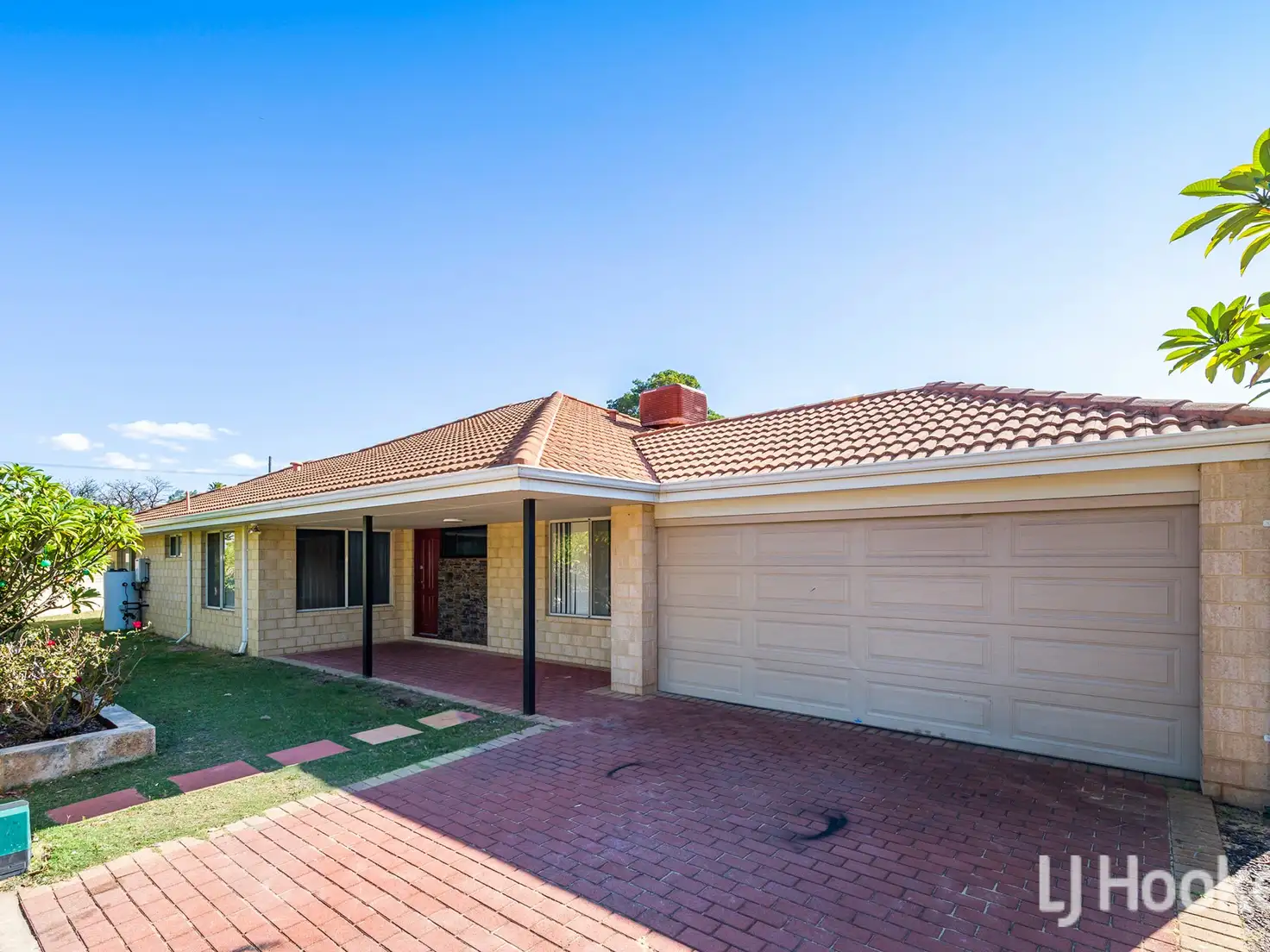 Main view of Homely house listing, 2 Putting Green, Maddington WA 6109