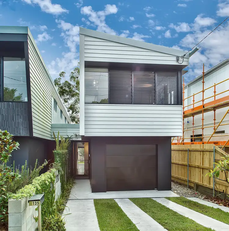 135 Main Avenue, Wavell Heights QLD 4012