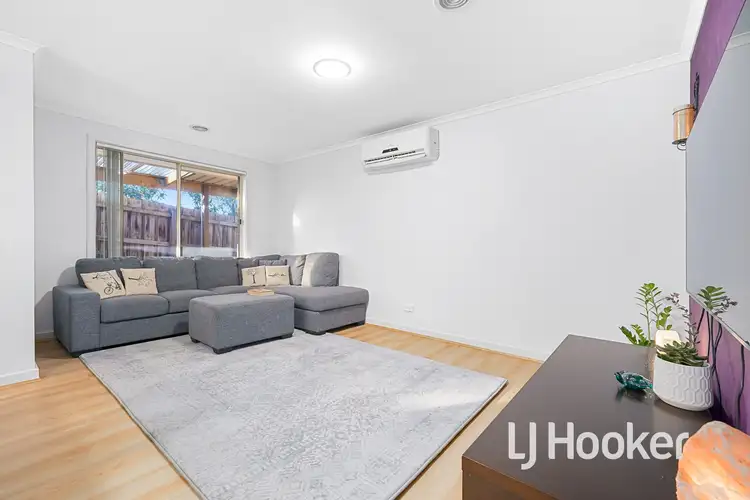 Fourth view of Homely unit listing, 2/13 Luca Place, Pakenham VIC 3810