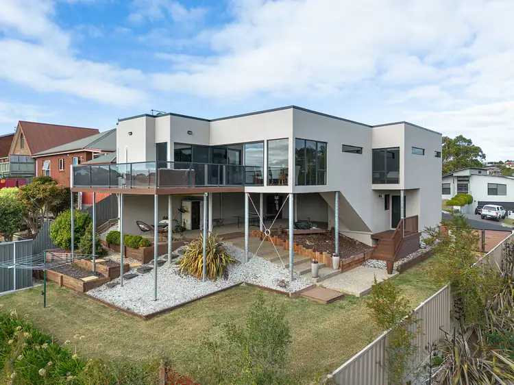 214 Parker Street, Devonport TAS 7310