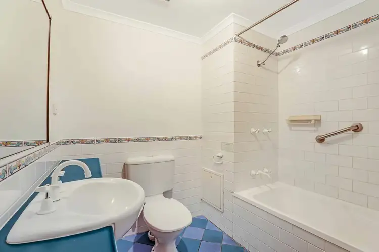 Fifth view of Homely unit listing, 206/186 McLeod Street, Cairns North QLD 4870
