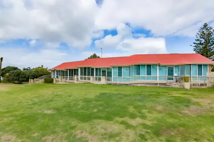 2/1 Beach Road, South Bunbury WA 6230