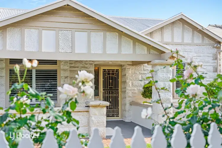12 Caroona Avenue, Hove SA 5048