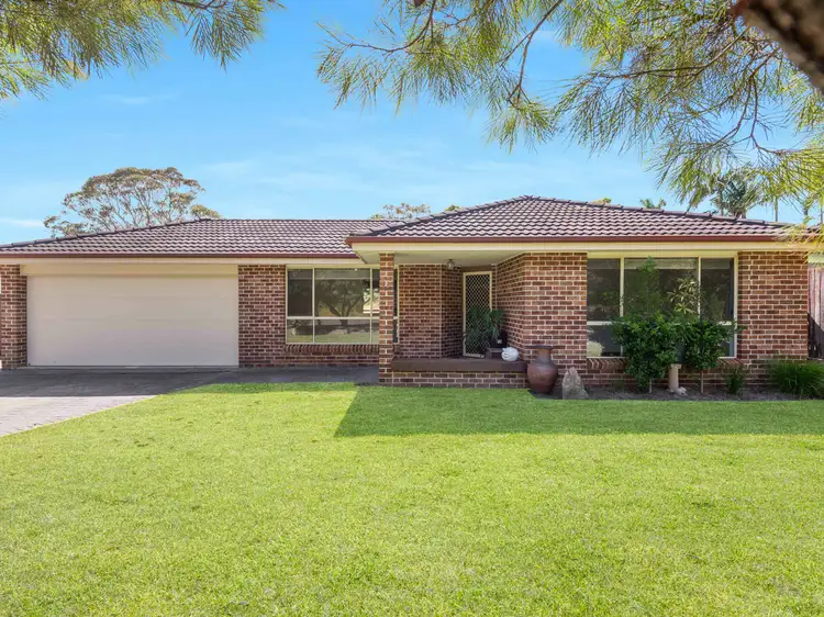 28 Waratah Av, Cudmirrah NSW 2540