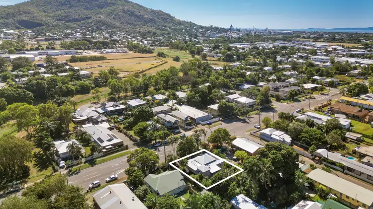 Main view of Homely house listing, 48 Bayswater Road, Hyde Park QLD 4812