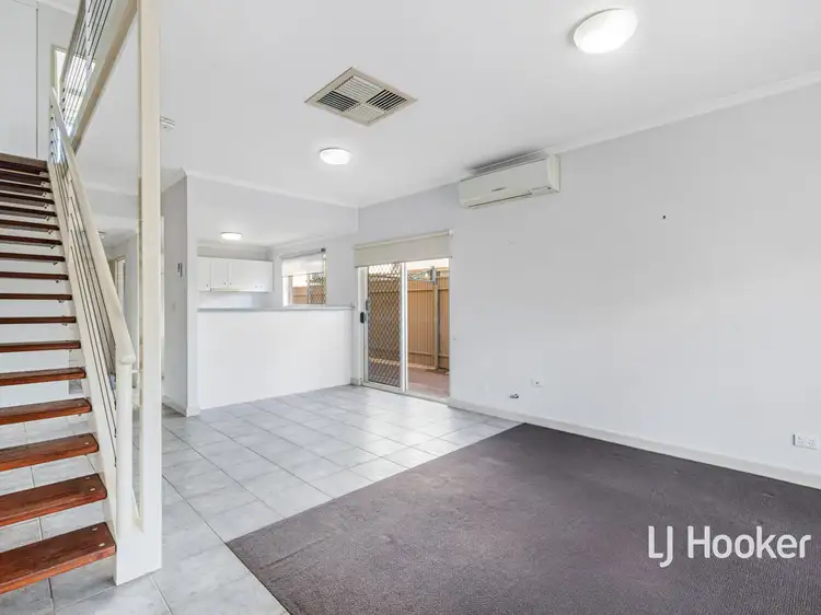 Fourth view of Homely unit listing, 11/8 Undoolya Road, East Side NT 870