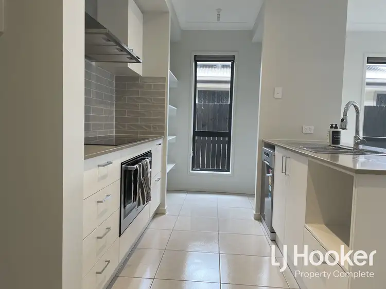 120 Expedition Road, Yarrabilba QLD 4207