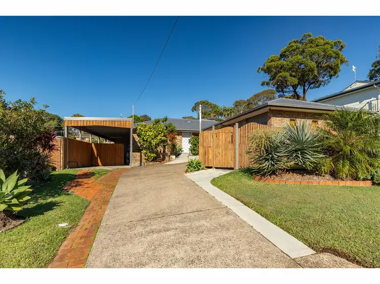 4 Miles Close, Forster NSW 2428