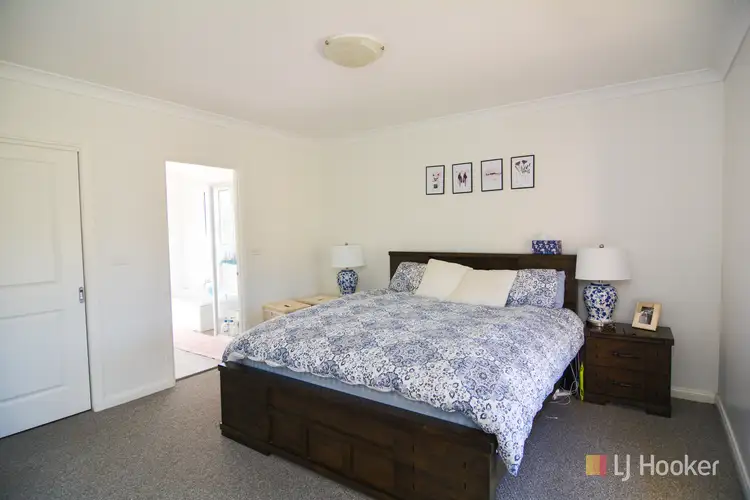Fourth view of Homely house listing, 2 Kirby Avenue, Lithgow NSW 2790