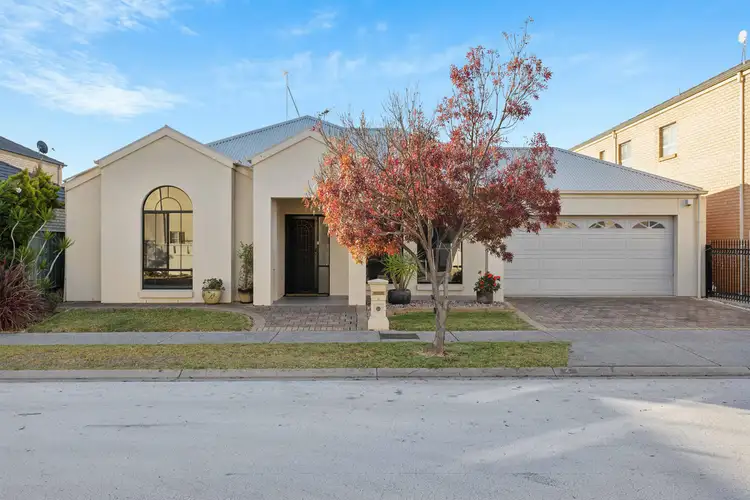 4 Santorini Walk, Mawson Lakes SA 5095
