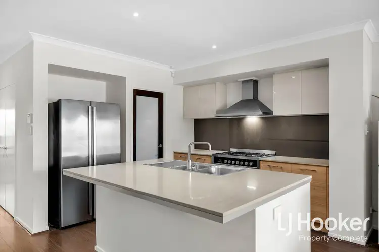 3 Hantlemann Lane, Yarrabilba QLD 4207